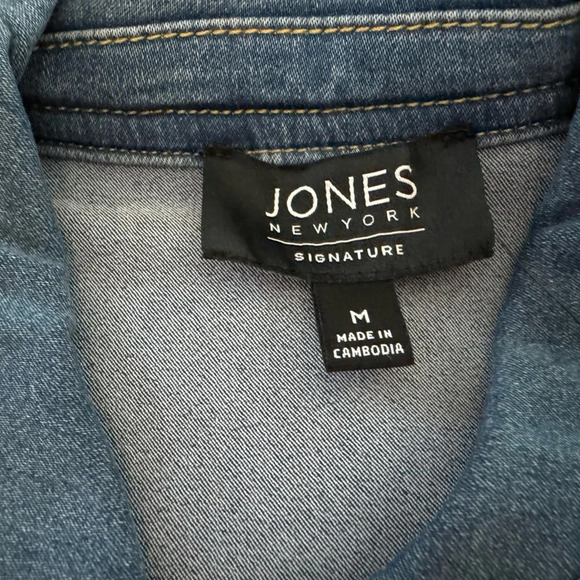 Jones New York Trucker Jean Jacket Unlined Dreamer Wash Size M - Picture 11 of 11